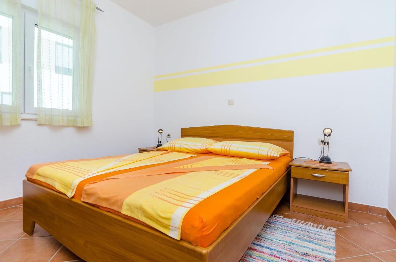 Apartments Palm Tree Trogir Exterior photo