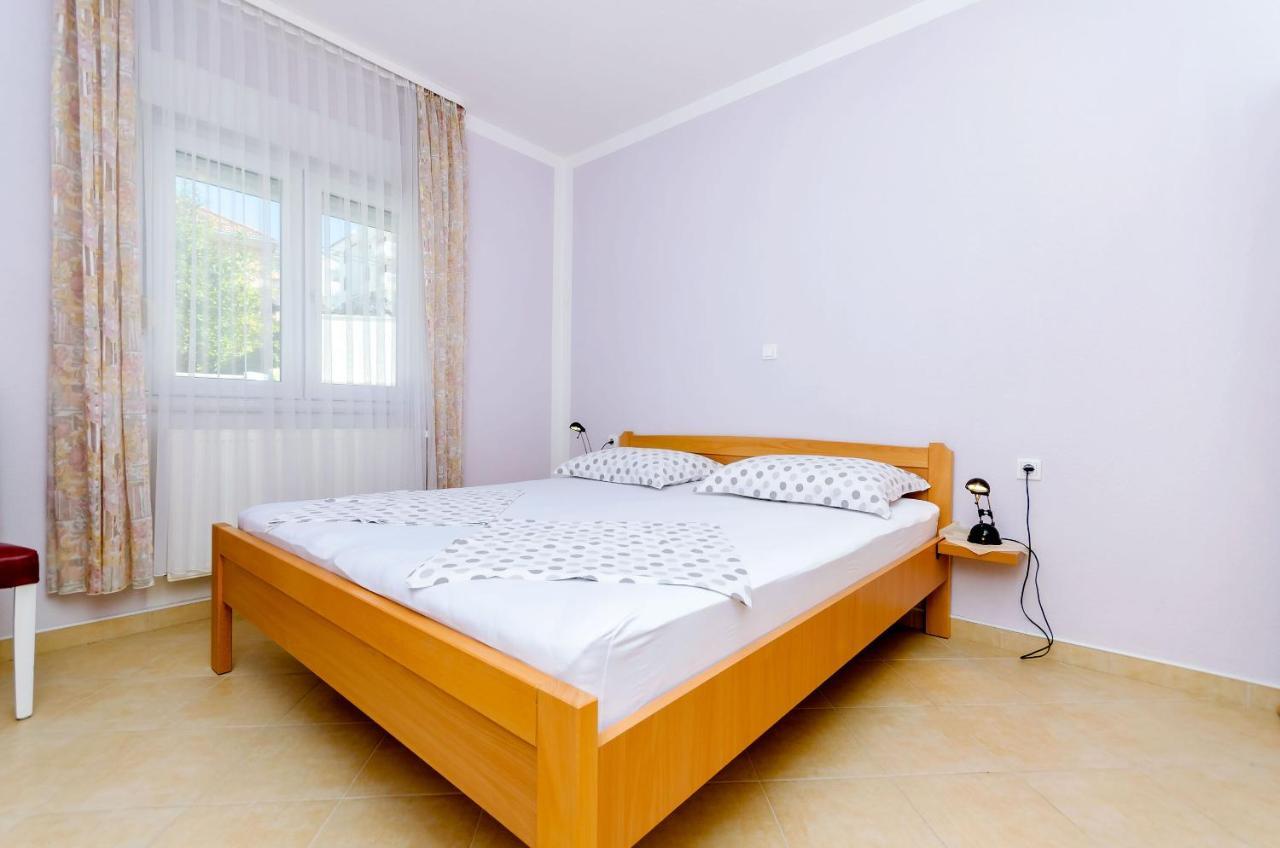 Apartments Palm Tree Trogir Exterior photo