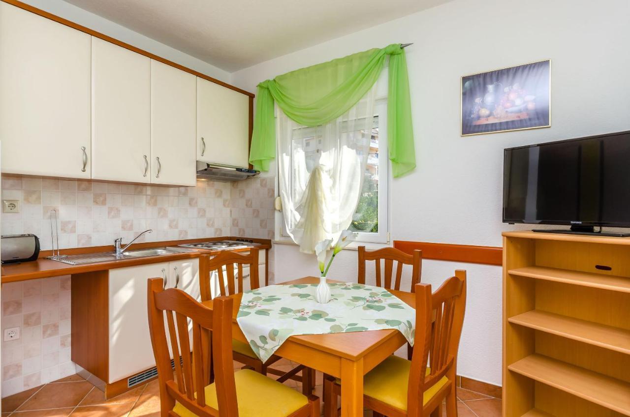 Apartments Palm Tree Trogir Exterior photo