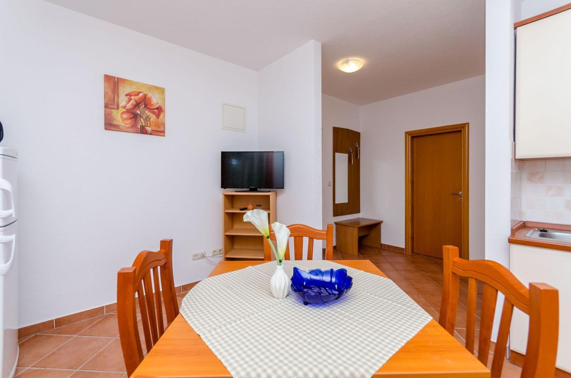 Apartments Palm Tree Trogir Exterior photo